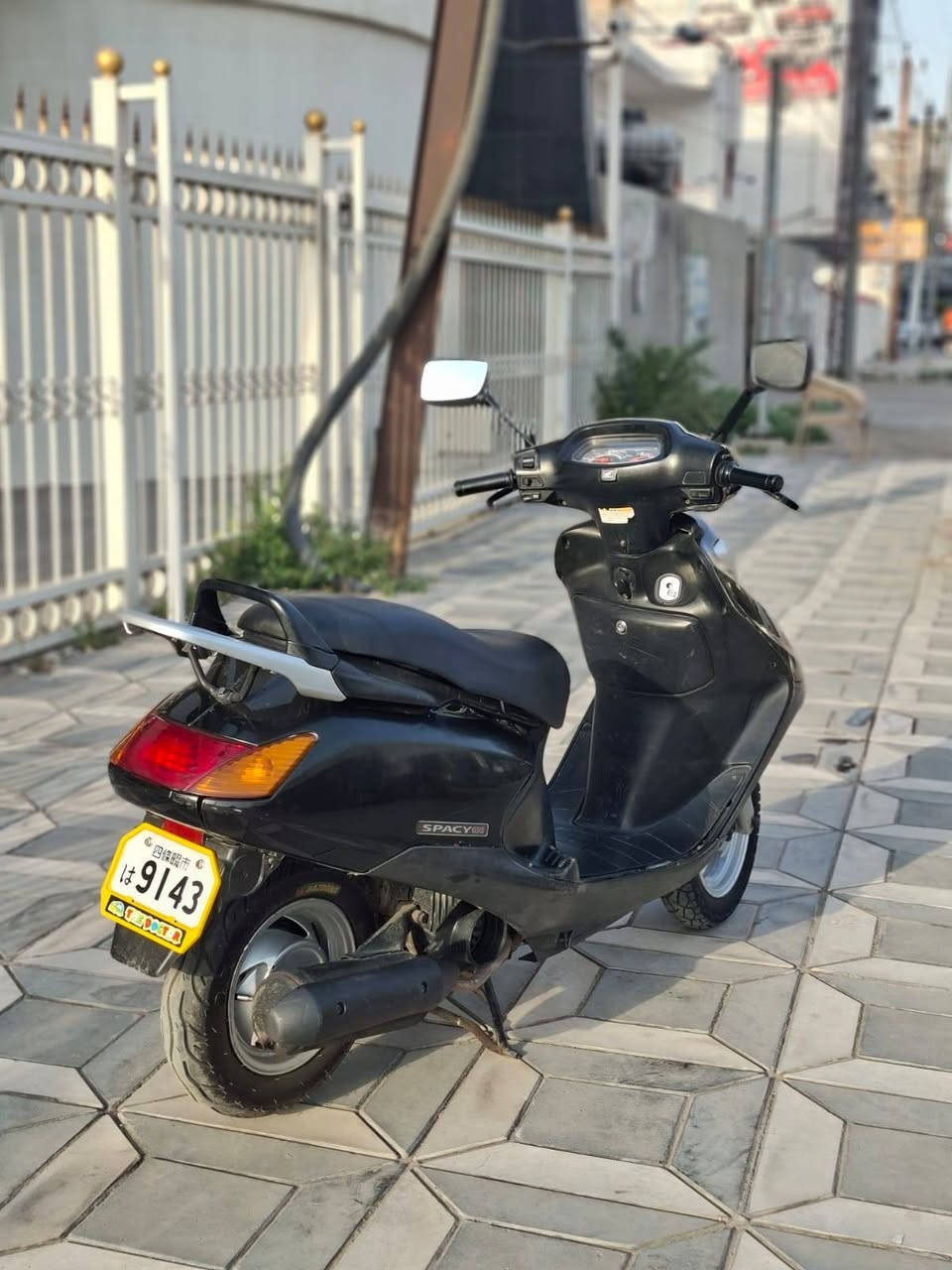 السلام عليكم... مكلف بالنشر
دراجة سبيسي ياباني كله شغال سلف وهندر وكهربائيات واوراق كامله كل نقص ما بيهه جيب فيتر وتعال فحص العنوان الكرادة الإتصال على صاحب دراجة ***********
