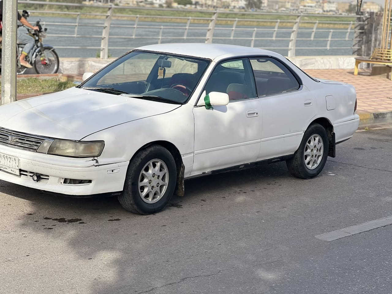 تحية طيبة 

 كامري موديل 93

 محرك ابو الجف كورلة 

 ومصبوغه عام للجماليه

مكفولة من الظربة 

كير محرك اواتماتيك 

كير اواتماتيك 

تخم تاير جديد 

تبريد ثلج شرط

صدر نظيف كهربايات 

السعر المطلوب/ 30\

بيع امراوس حسب القناعة 

مكان السيارة بلكوت مركز مدينة
***********
