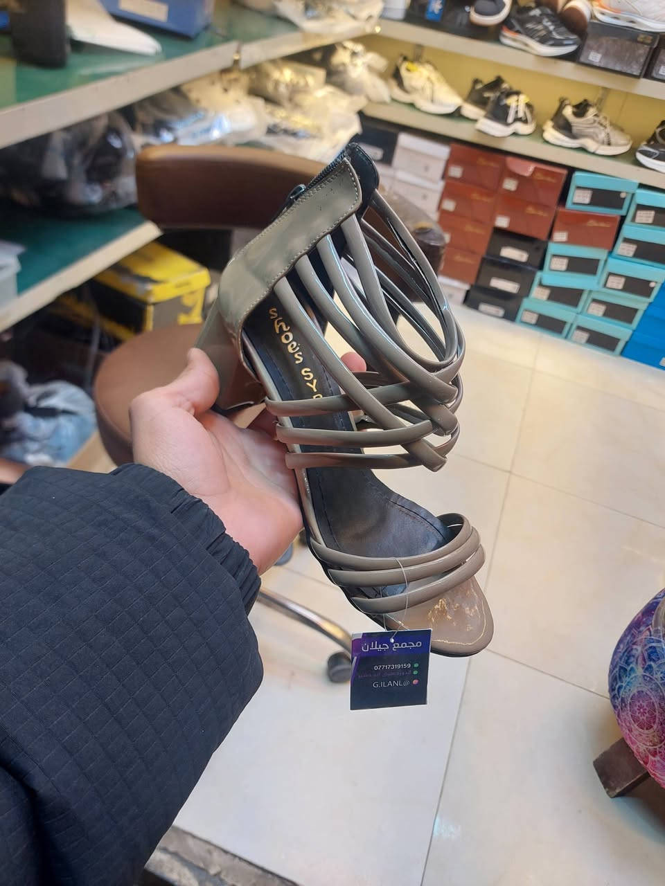 احذيه نسائي كعب  مشكل موديلات تعزيلة محل السعر 5 الف


**إذا كنت صاحب هذا الإعلان وتريد حذفه لأي سبب، رجاءا أرسل رسالة إلى الدعم الفني**