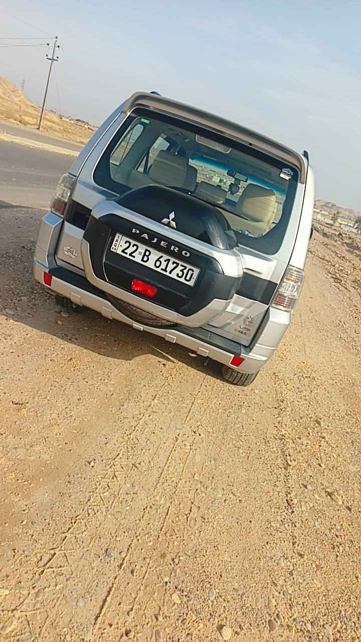 سلام عليكم
باجيرو 2018
السياره بيه قطعه صبغ الجاملغ مال السايق بدون فتح 
رقم الهاتف ***********
السعر185
