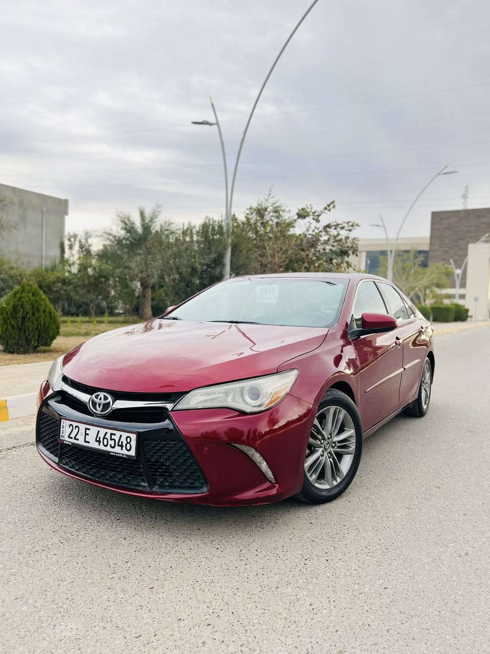 السلام عليكم…..
للبيع بسعر 132$ نقد..اعتذر عن الاقساط والوعده
كامري موديل 2017 مواصفات Se امريكي 
رقم اربيل دولي باسمي سنويه لل28 هزه جديده شرط التحويل 
لون ماروني

محرك 4/2500 شرط محرك ما مفتوح شركه كير شرط بلادي ✅
ماشيه 139 ميل 
مواصفاتها ….

كشن كهرباء
داخل جلد ومخمل اسود 
تحكم ستيرن فوول
كروس سرعه 
شاشه كبيره وكامره
ويل كب بلادي 
لايت زنون عالي ناصي 

سياره جاهزه من كلشي ربع دينار متحتاج 
مسويلها ادامه كامله …
محرك/كير/صدر/كهربائيات/تبريد تدفئه 

🔺السياره بيها 3 قطع صبغ وبابين كلير بدون دواخل شرط الفحص✔️
      مكان السياره تكريت 

للاستفسار رقم ***********
