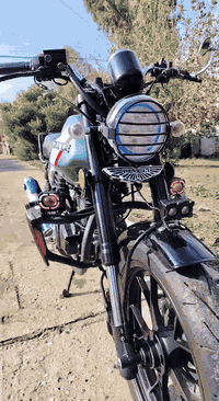 دايون لاتي • ٢٣٠٠٠كم • ما تشتغل