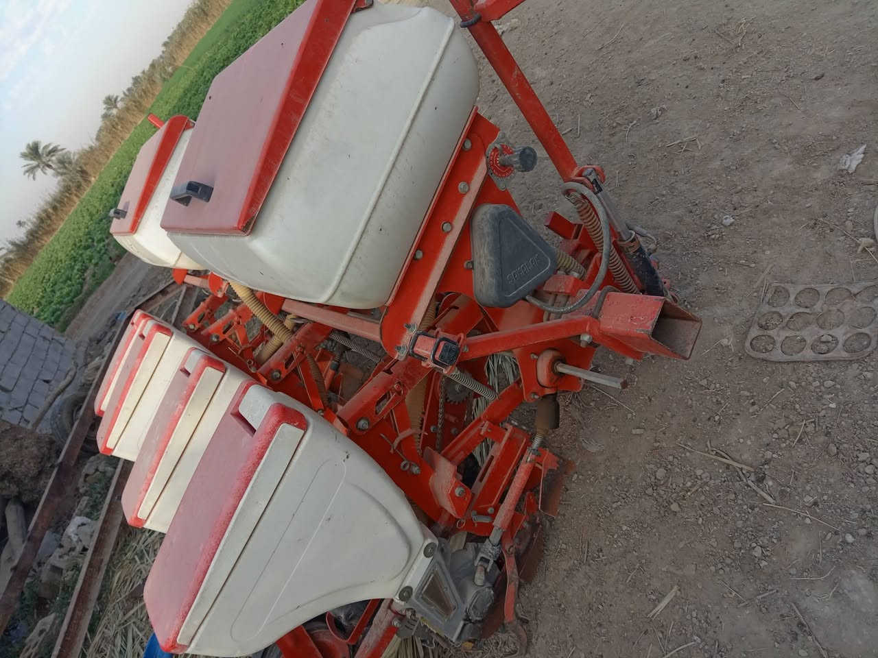 سلام عليكم البيع طابعة مال صفره رقم هاتف *********** كورك *********** سعره ٣٥ ورقه وبيه مجال الشراي
