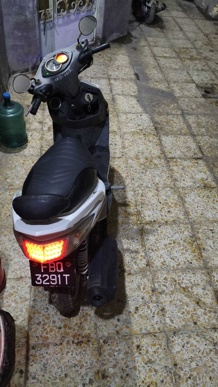 سلام عليكم سكنس فحل نوزل خطين طلاعات دراجه مال رمبه اوراق كامله  بيه صدر امامي وتخم كلج  ويدات بريك  دشبول 3الوان وكشن  ومنضومه مال زنون  ولدات   خلفيه شلعه ومعدل  نكره بكل وقت مكفوله من كلشي  فدوه روحك مو شراي لا طب  مكاني بغداد شعب ***********
