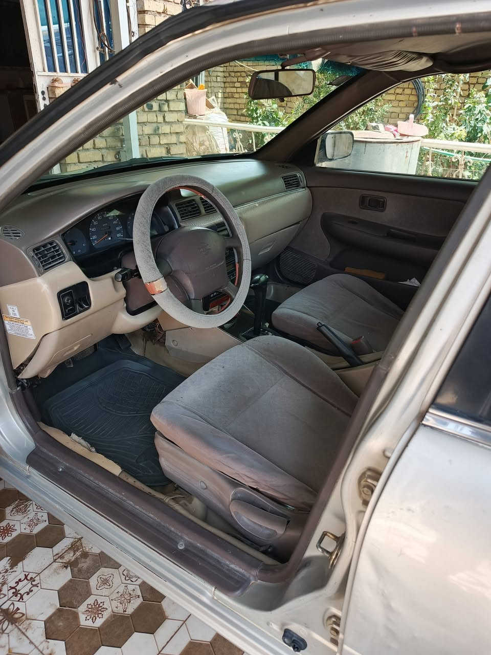 سياره للبيع نوع نيسان سني موديل 95
سياره جاهزه  مكينه وكير اوتو

سياره بسمي تحويل ثاني يوم لوحات انكليزي رقم بغداد 

تايرات جدد صدر خلفي امامي جديد 

قفل سنتر ريموت جام كهربائي السياره على البلاد 

مامصبوغه ومابيها خيسات ابد السياره جاهزه وترايك وين ماتريد ... المكان واسط الكوت مركز المدينه

السعر 48 وبيها مجال الاتصال ***********
