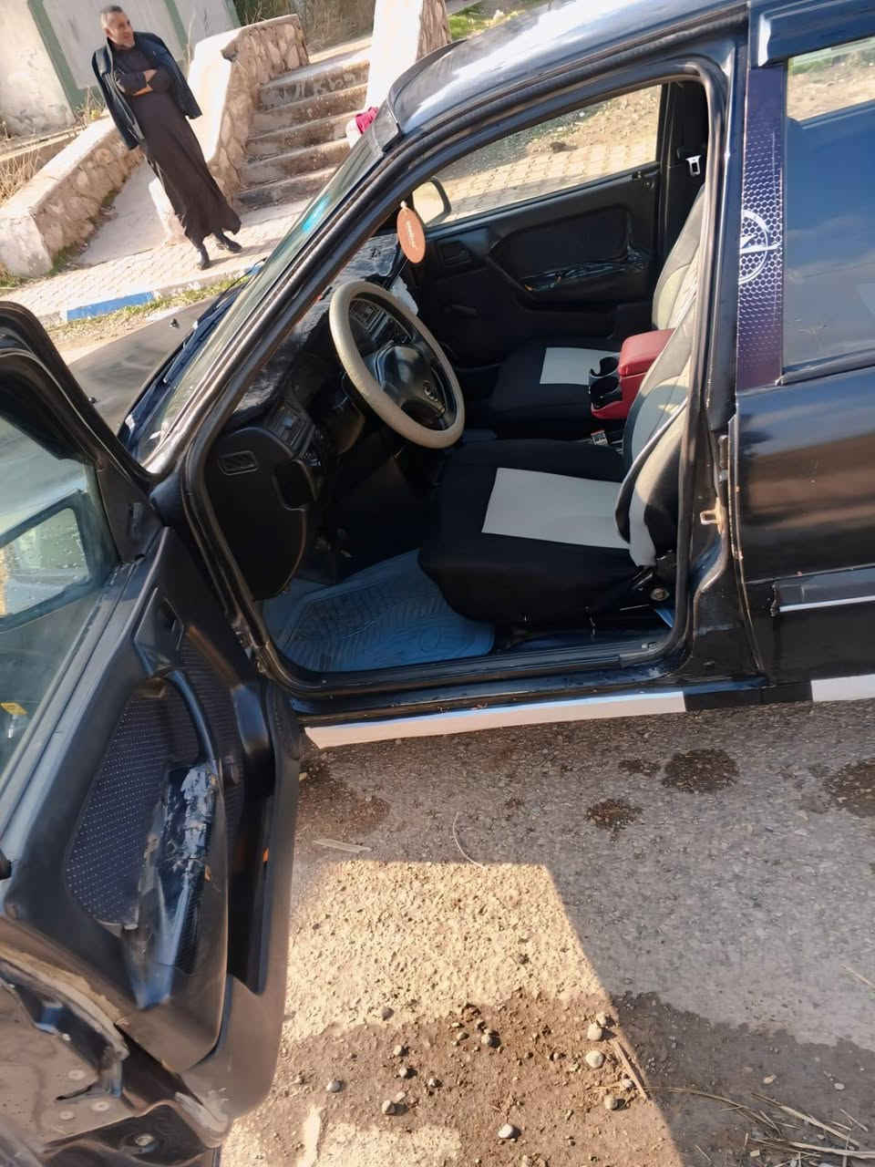 فكتره للبيع حجم 16 موديل 92 رقم دولي دفتر بانزين مصبوغه جماليه بدون ضرر السعر 36 وبي مجال قليل العنوان كركوك *********** رقم الهاتف
