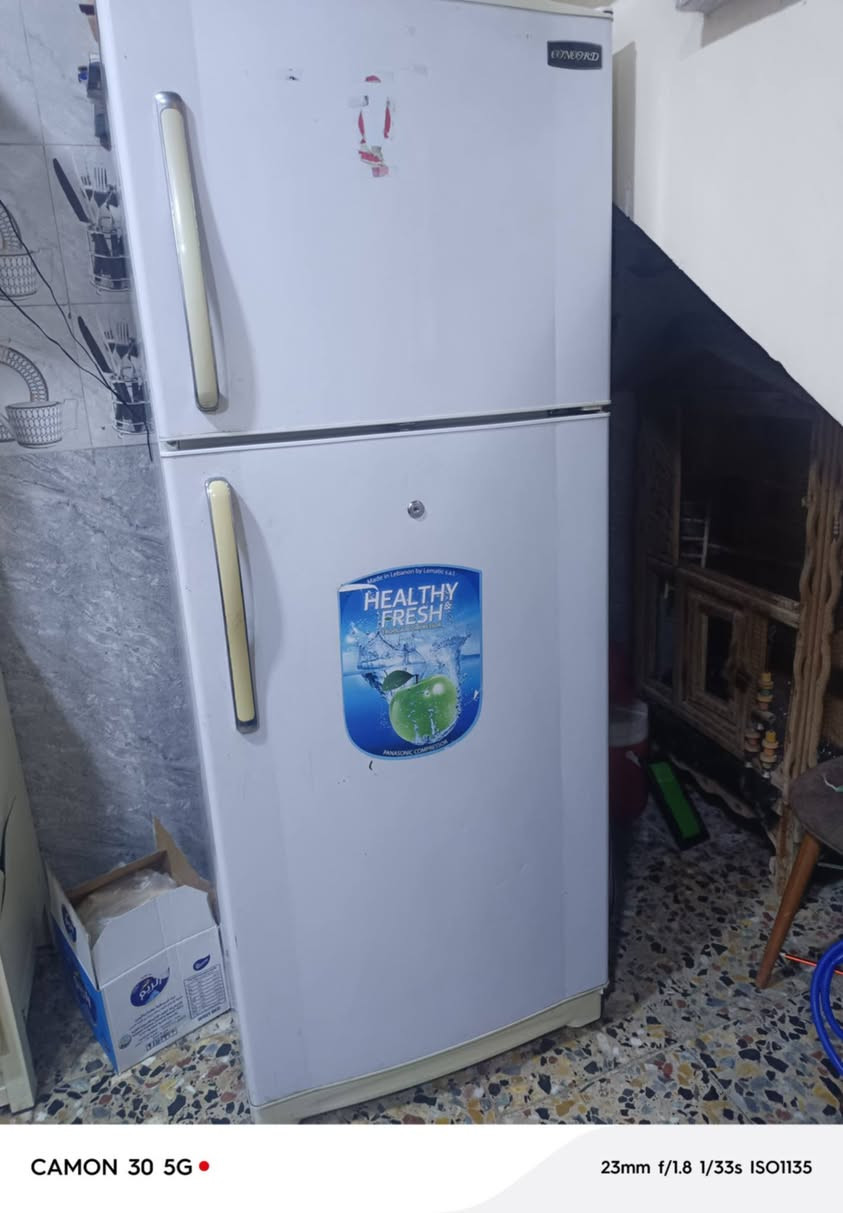 ***********
شراي يراسلني واتس كلش مستعجله ...
غراض بيت اسعار كلش مناسبه ثلاجه سعر ١٠٠ 
ثلاجه كونكور الحجم جبير تبريدهه ثلج 
تخم تركي ٨ مقاعد 
عنوان بغداد زعفرانيه
