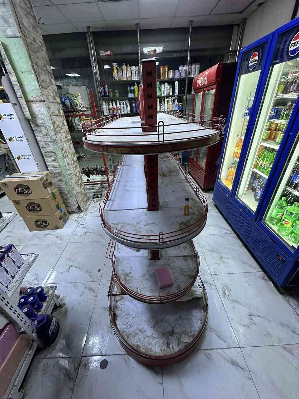 سفينة للبيع مكانها بغداد العبيدي 
     ***********.
