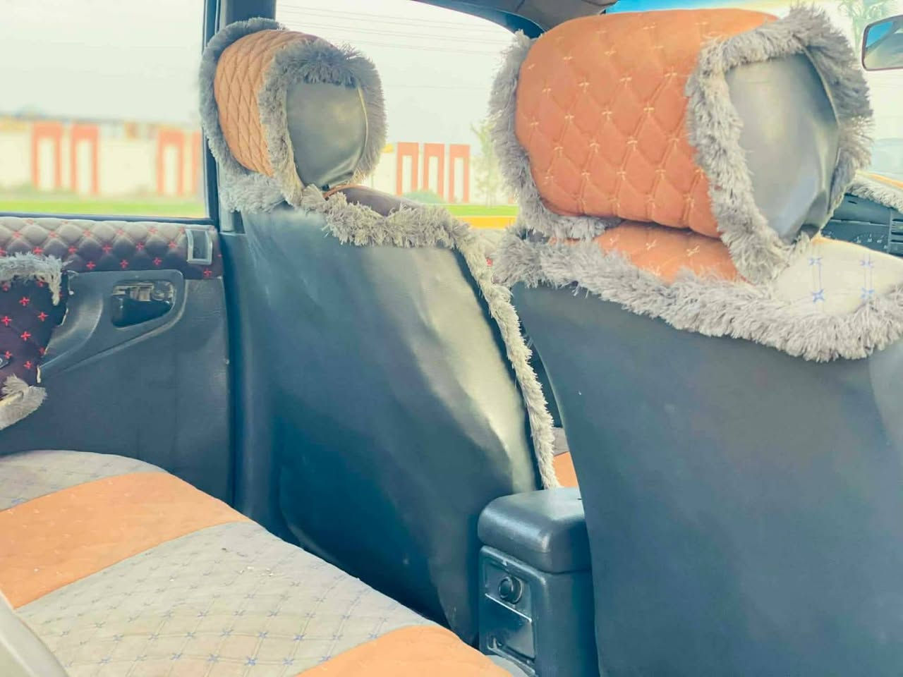 سلام عليكم برنس موديل 95 بلاديه كير ومحرك بلادي اوتماتيك السياره داخل وخارج جاهزه
مناقصه كلشي تدفئه تبريد شغال رقم بغداد تحويل ثاني يوم السنويه لحد 28 السعر 36 وبيه مجال  المكان فلوجه كرمه رقم الهاتف 
‏‪‪0773 192 9618‬‬‏
