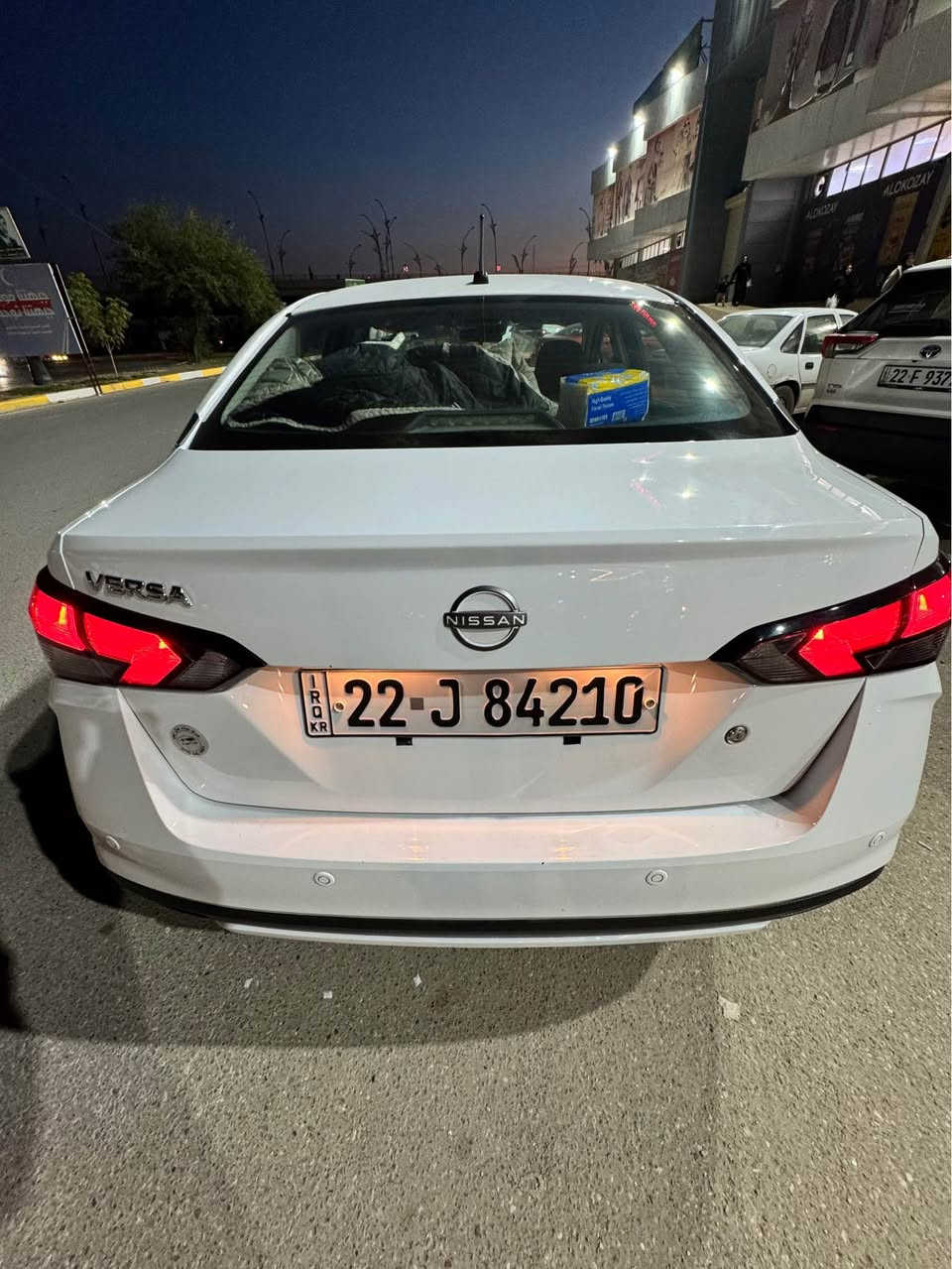 فيرسا موديل 2023لون ابيض كلين كير محرك شرط سياره بدون صبغ بدون تعديل شرط بيها بطاقه بانزين هم ضررها بس داعاميه امامي واكع فقط سنويه هزه جديده  شرط حدادي كامل سعرها 130وبيها مجال بسيط موصفات شاشه كامره حساس رادار امامي خلفي بصمه تشغيل عن بعد تحديد مسار*********** كركوك, العراق
