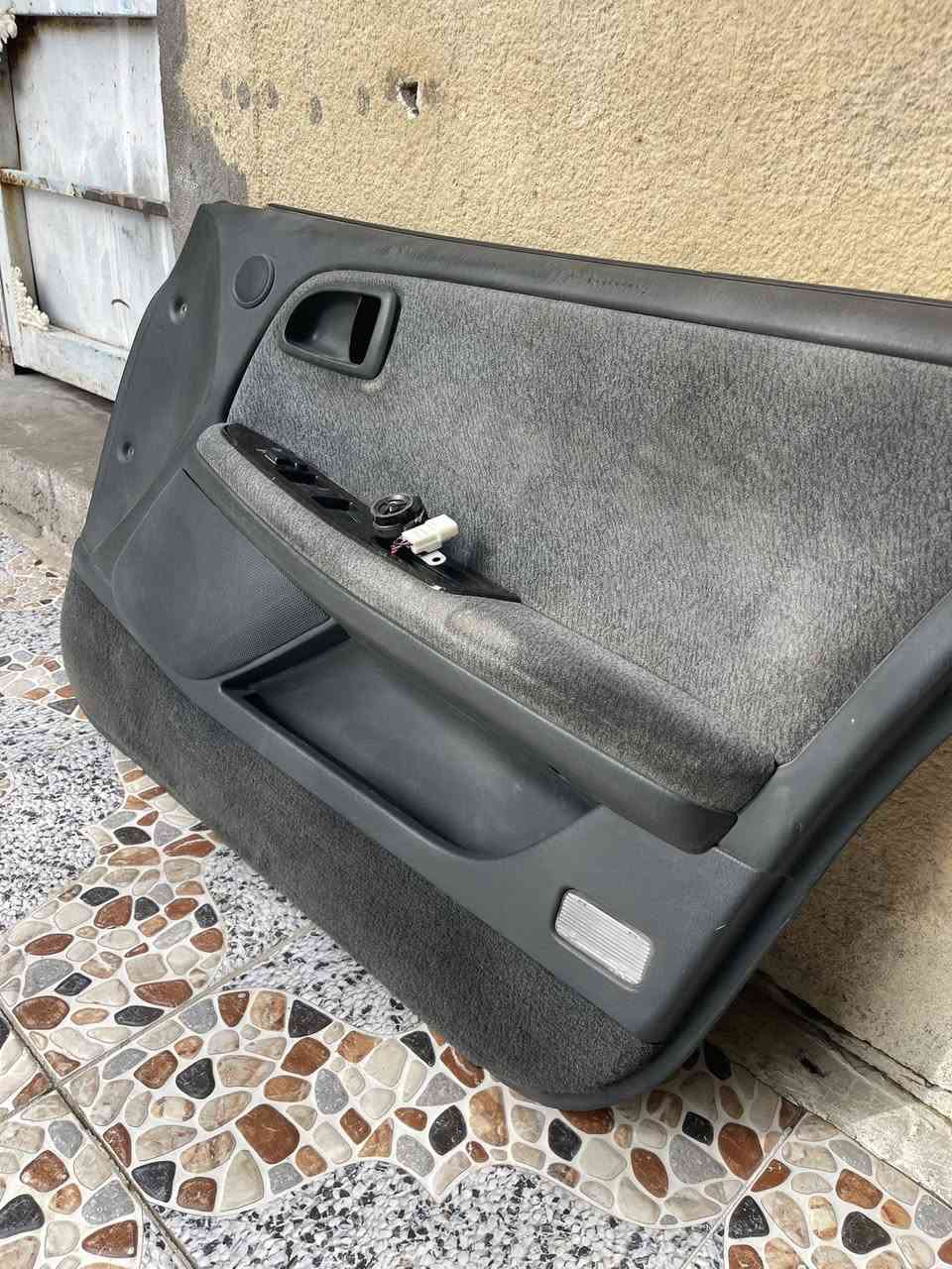 سلام عليكم بطاين مال مارك ابوالتويتر ابواليداء مديل ٩٥من نوادر يجي كاملات شرط هنا ومال جام اربعه وكلبسات وبراغي شرط زيرو بعدهن بريحت الياتبان احله من صور شرط العنوان بصره زبير السعر(٤٢٥)***********
