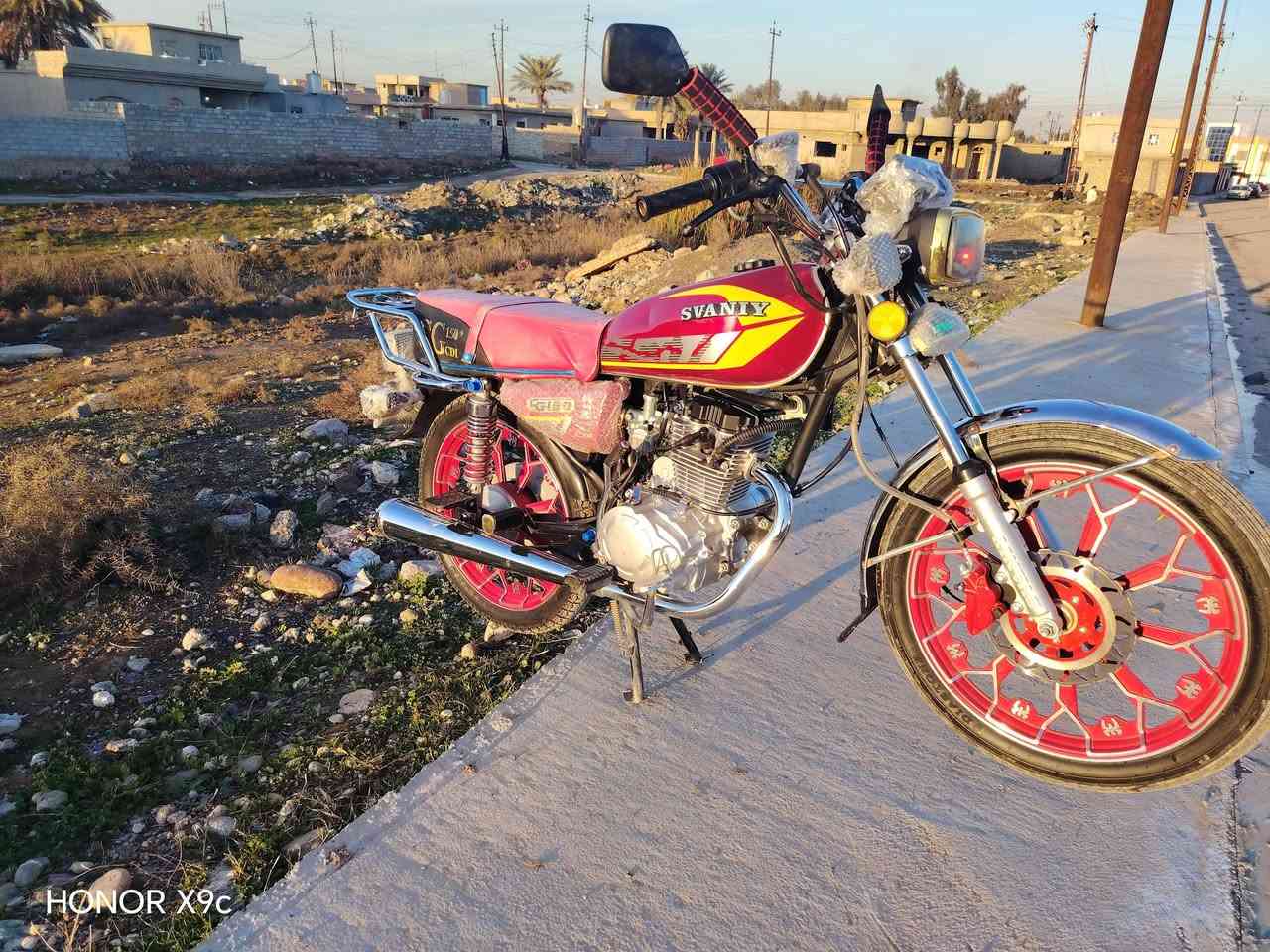 السلام عليكم مطورالبيع سيفان وزن ثقيل موديل 2025 محرك 150 خمسه كير منفيس موجود دبل سويج ودبل بصمه كيجات كله شغاله اخو الزيروالشراي يتصل ***********
