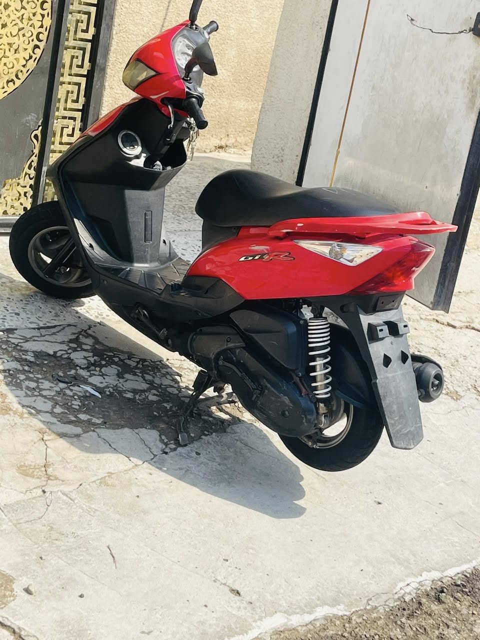 السلام عليكم. ثعلب بلاديه. كبريتر.    سعر750 بيه مجال 
***********
