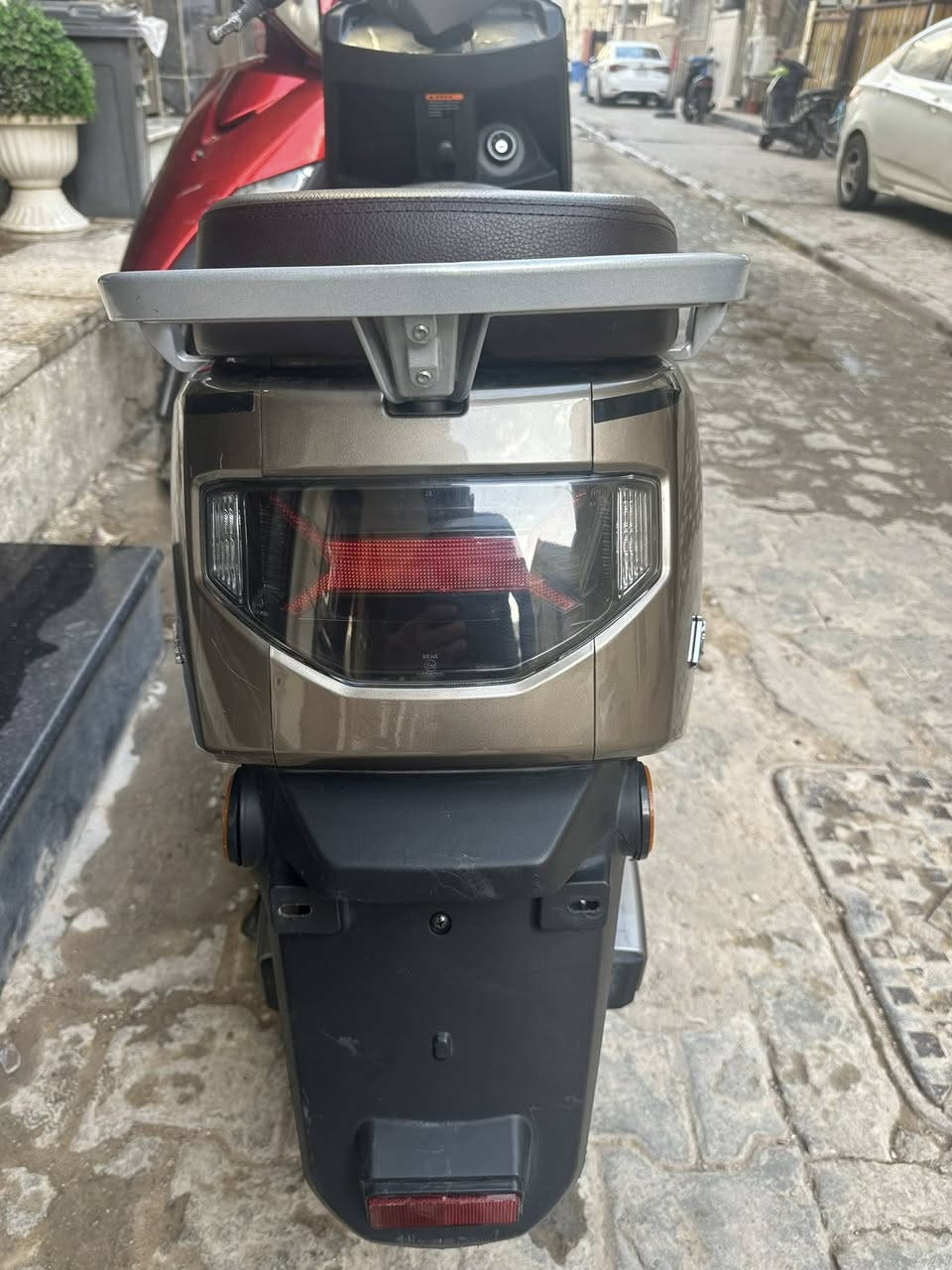 للبيع دراجه beite power الإيطالي للبيع شحن للبيع بطاريات ٦ مسطرة رجوع للخلف دبل إشاره جهاز إنذار تمشيك ٦٠ كيلو وسرعتها ٧٥ سعر ٥٥٠


**إذا كنت صاحب هذا الإعلان وتريد حذفه لأي سبب، رجاءا أرسل رسالة إلى الدعم الفني**
