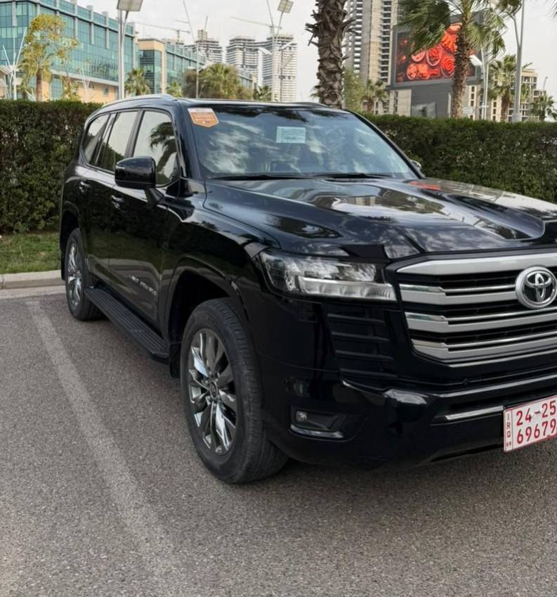 لاندكروزر GXR 2025 فول مواصفات 
كلين تايتل – ما بيها أي شي
دعامة دعامة بشرط
سيارة شركة جيهان
ماشية بس 3,000 كم
نظيفة جداً جداً
أنا مستلمها زيرو بنفسي

🟪 السعر  :: الطلب في التعليقات ويوصلك مباشرة ✍️ 📩

السيارة زيرو
كلشي بيها بشرط

أرقام المالك:
***********
***********
