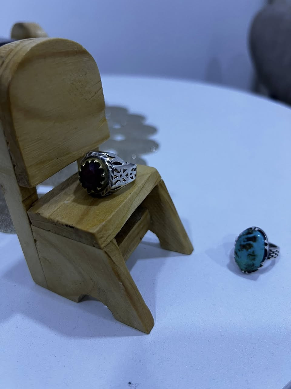 السلام عليكم محابس مثل ما واضح ياقوته إفريقي شرط الفحص ومحبس رضوي العنوان البصره حي الكفاءات يتوفر توصيل على حساب المشتري هـ***********
