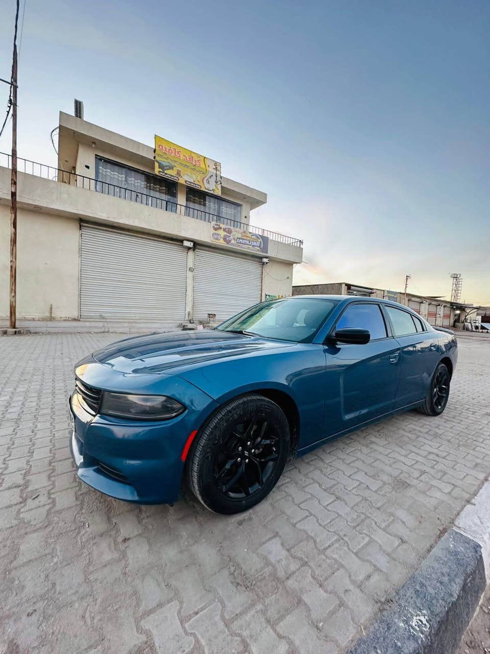 سيارة دوج جارجر موديل 2021 SXT اصل رقم اربيل حادثها جاملغ وباب صفحه السايق السيارة جاهزه من كلشي تخم تاير ويل عشرين حداده مامفتوح بيها برغي جاهزه من كلشي السعر 215 وبيها مجال قليل مكلف بالنشر رقم راعي السياره *********** Singapore
