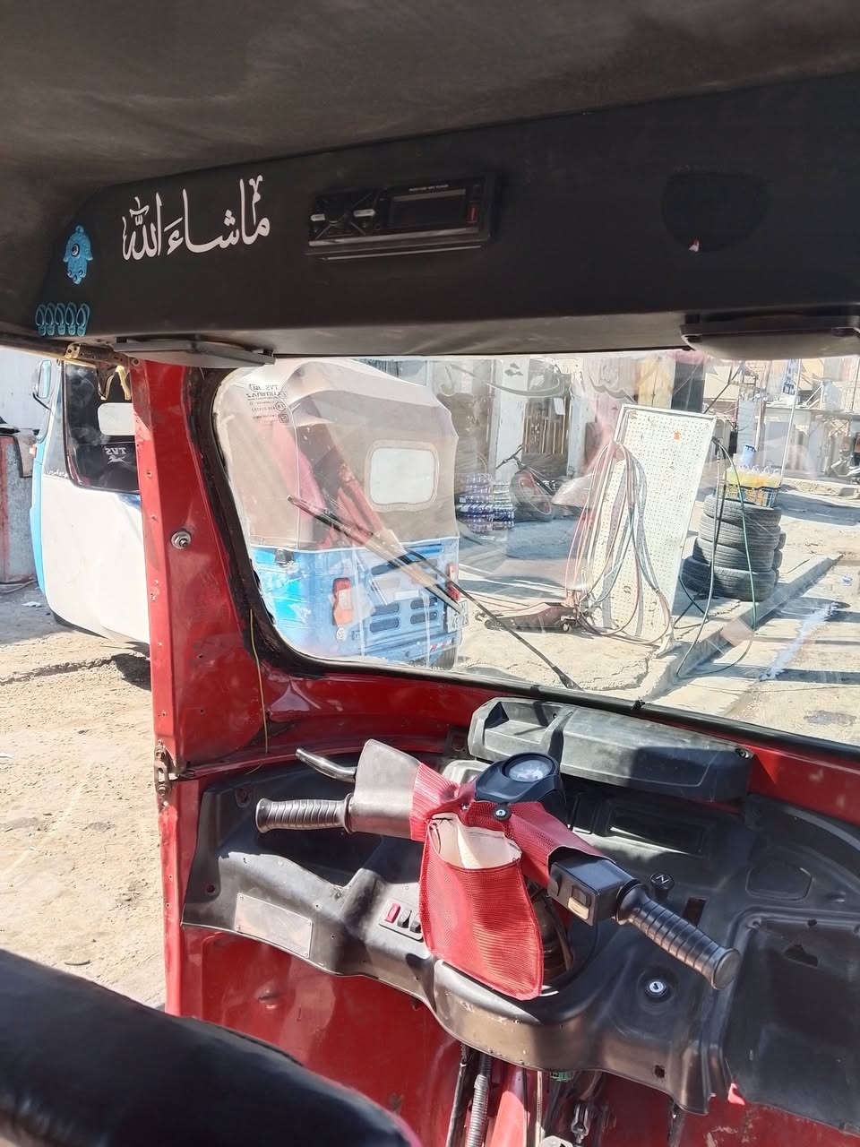 تكتك تي في اس لبيع أوراق كامله كهربائي كله شغاله تخم تأير
ومكنيه شاده جديد سعر 2500وبيه مجال ‏‪0775 270 7775‬‏
