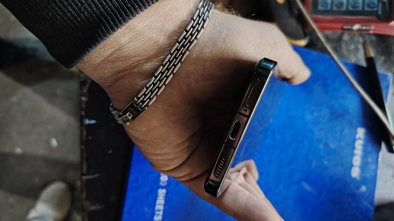 موبايل لبيع ....
شاومي ١٢
ذاكترو ٢٥٦
 رام ١٦ فول بوبجي ١٢٠ افريم
٤٥٠٠
الشراي يجي خاص او يخابر ***********
