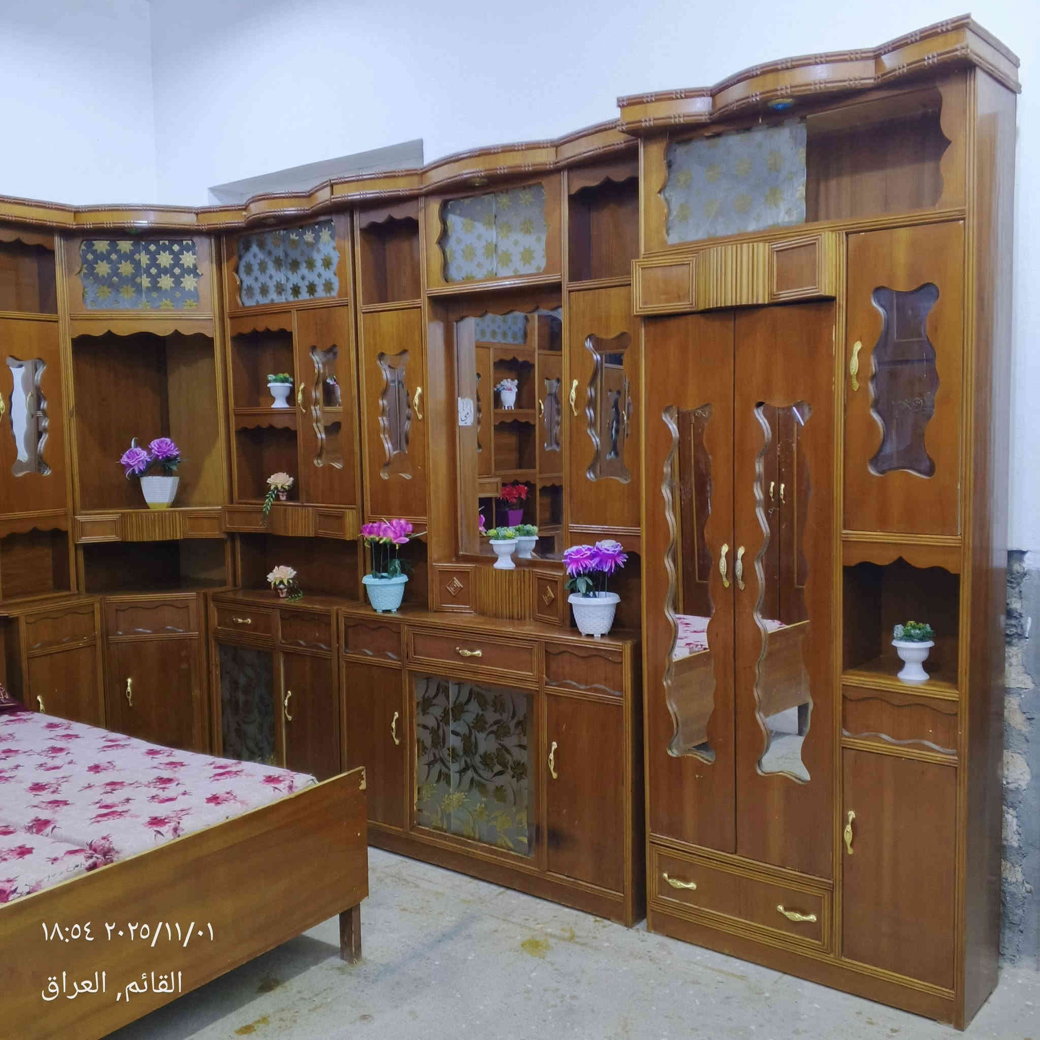 يوجد غرفه نوم عراقي صاج اصلي خشب ثقيل في الرمانه البعبيد السعر 900بي مجال الاستفسار على الرقم ***********/واتساب موجود
