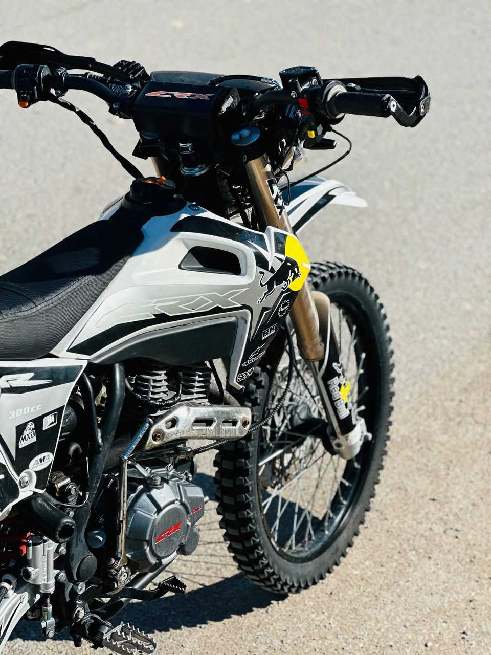 ♦️ للبيع او مراوس
♦️قفاز ريد بول CRX
♦️موديل 2024
 💠 لون اسود و ابيض💠 محرك 300
♦️دراجه نضيفه كلش
♦️اوراق موجود
♦️محرك عله وضع الشركه 
♦️المو شراي يترك المنشور
♦️مكان ديالى السعديه 
♦️السعر اتفضل خاص او اتصل👇👇👇👇👇👇👇👇👇
__________________

♦️***********📞☎️
