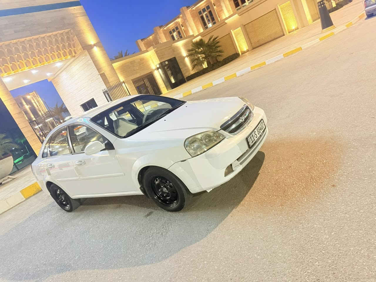 السلام عليكم سياره نوع اوبتره مديل 2012سياره كفاله عامه من كلشي فول ما عده فتحه كفاله كير مكينه حداديه تخم تاير تبريدتئدفى تحويل مباشر السياره كامله من كلشي السعر78بيها مجال حك الجيه العنوان كربلاءرقم الهاتف***********
