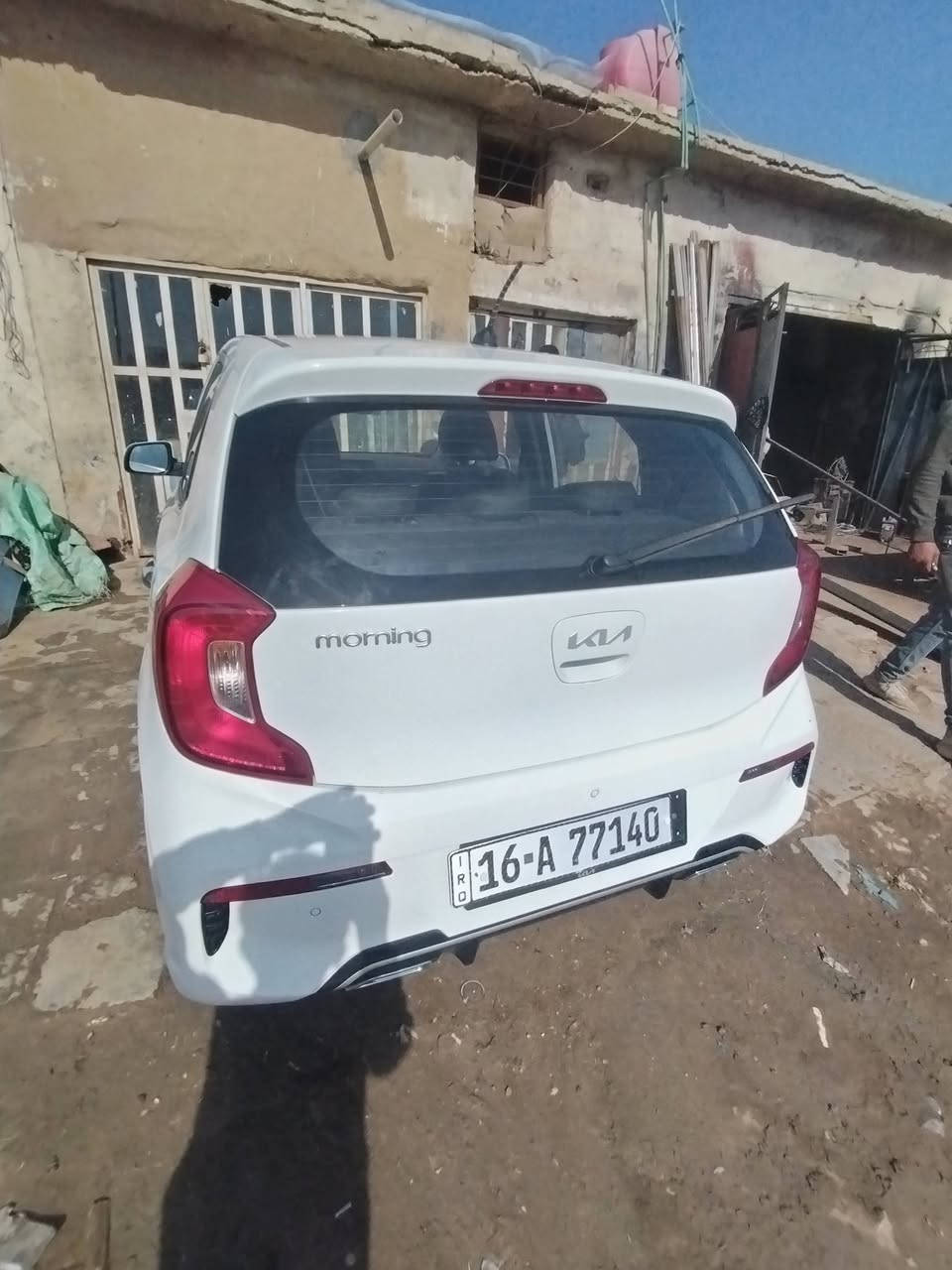 سلام عليكم
مورنگ او بيكانتو موديل 2023 وارد كوري 

فول مواصفات تدفئه تبريد للكشنات 

خادث جاملغ وبنيد ماشيه 30933الف 

الاستفسار *********** مكان دوانيه
سعر 90 وبيه مجال
