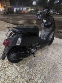 ماكس بوليس للبيع دراجه جديد ما مفتوحه وتخبل كفر بلادي مختم اصلي مو تجا...