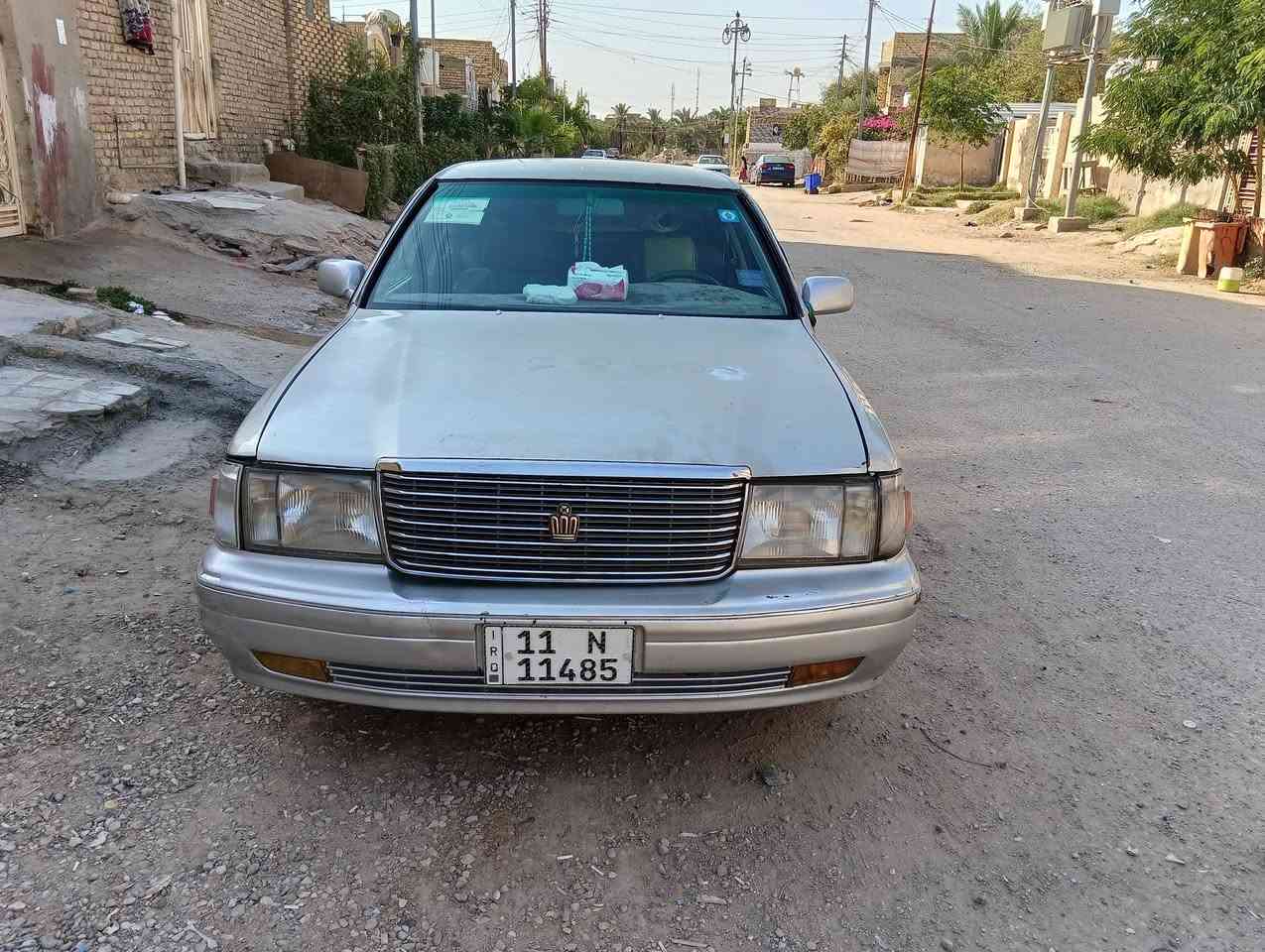 السلام عليكم سياره راس الثور السعودية للبيع موديل 98 تخم تاير جديد حداديه كدام وره جدد كير ومحرك شرط كهربائيات كله شغاله بس بيه دعمه بل كدام مصبوغه بس حزام سياره جاهزة ما عوزه شي سعر 75 وبيه مجال سياره مكفوله من العيب الشرعي رقم بغداد هسه جديده سنويه ال 31 بسمي مداور ثاني يوم مكان ذي قار الشطره ***********
