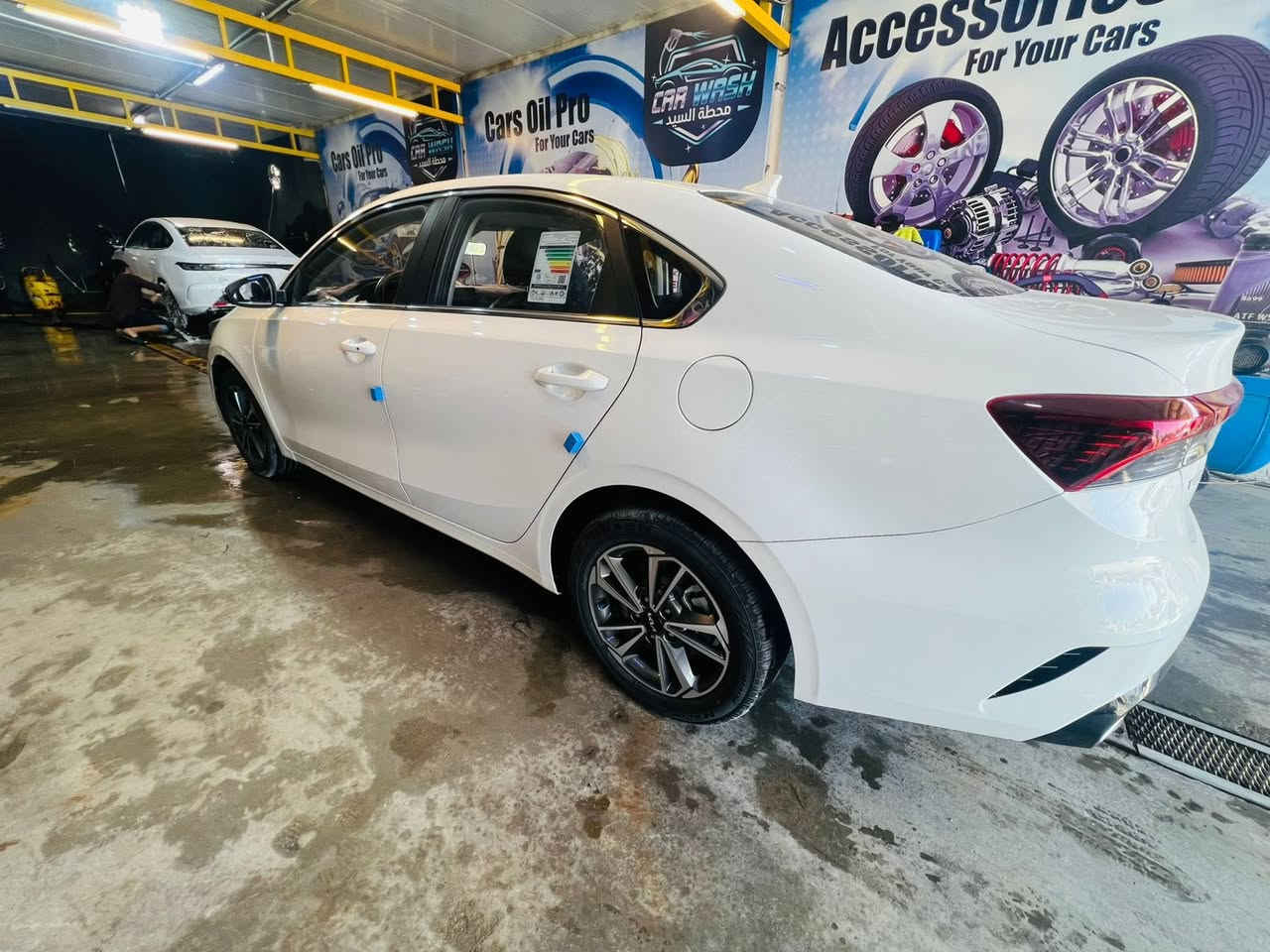 للبيع بسعر 139 💵   كيا K3 موديل 2024
رقم اربيل  تحويل او وكالة

🔴المواصفات 
✅️فتحة
✅️شاشه كامرة 
✅️تبريد قطعتين 
✅️تحكم ستيرن جهتين 
✅كروز ️مثبت سرعة 
✅️بصمه أبواب و بصمه تشغيل
✅️شاحن تايب سي شحن سريع 
✅️كير طياره 
✅️شاشه بالكير
✅️لايت لد زينون 3 عدسات متحركة + الخلفي هم لد 
✅ أشاير لكزس️ متحركة 
✅المري الجانبية بيها ️اشاير  
✅️صندوك ذكي بصمة ( يفتح عند الاقتراب )
✅️سايد بريك بصمة
✅️أوتو هولد (auto hold)
✅️درايف مود 4 وضعيات
‏✅️(sport+eco+smart+comfort)
✅️ محرك 1500 دبل نوزل 
✅️ ماشية 23 الف  (بحالة الوكالة)

⬅️ السياره مكفولة عدى بارد بسيط جداً بالجاملغ الأمامي 

*********** واتساب 📱 📞 

 📌 المكان/ النجف الأشرف  _ الـــكــوفـــة

السعر 139 💵
