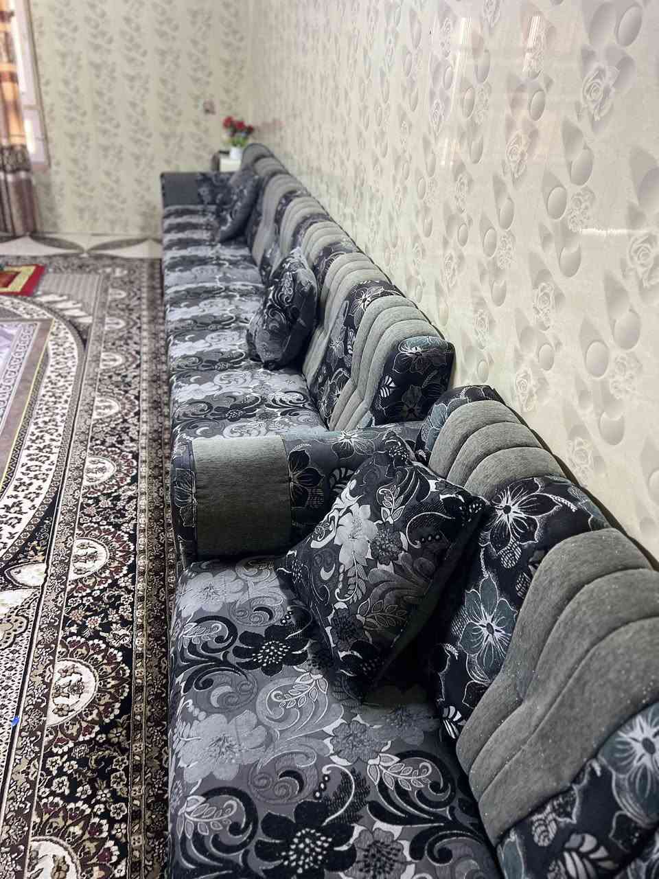 السلام عليكم مكلف للنشر قنفات مرتبات ما بيهن لاكسر ولا شك 4قطع سعرهن 95بي مجال  مكان حي النصر رقم الهاتف ***********غير متواجد علخاص
