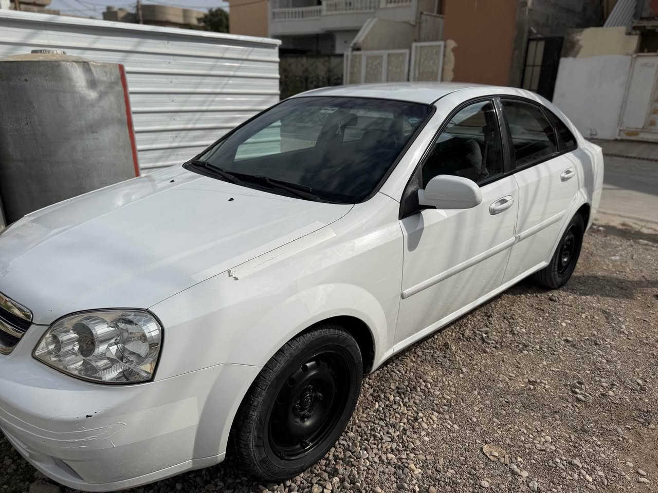 مكفوله من شخوط وصبغ فقط شبر تعديل بصندوق 
وشبر بجامرلغ امامي سكن 
كير اوتوماتيك 
كير ومحرك شرط تبريد فول ثلج 
رقم وسنويه جديده لحد 2030 
سيارة مال بيت من الاخير 
للاستفسار  ‭0770 393 6504‬ Singapore
