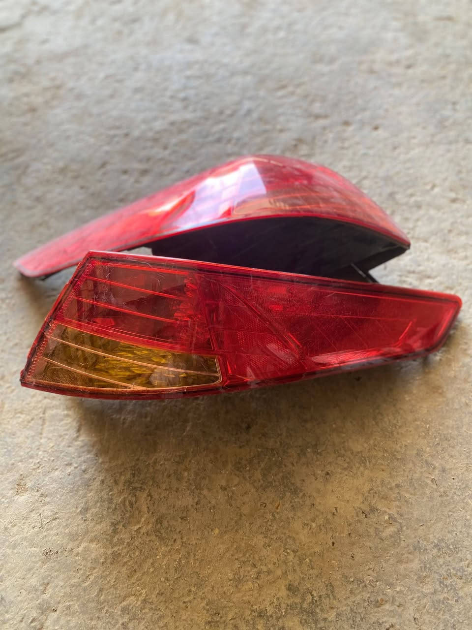 السلام عليكم بكلايتات جمله مال تفصيخ السعر التك الواحد 5الف اي بكلايت 
***********
