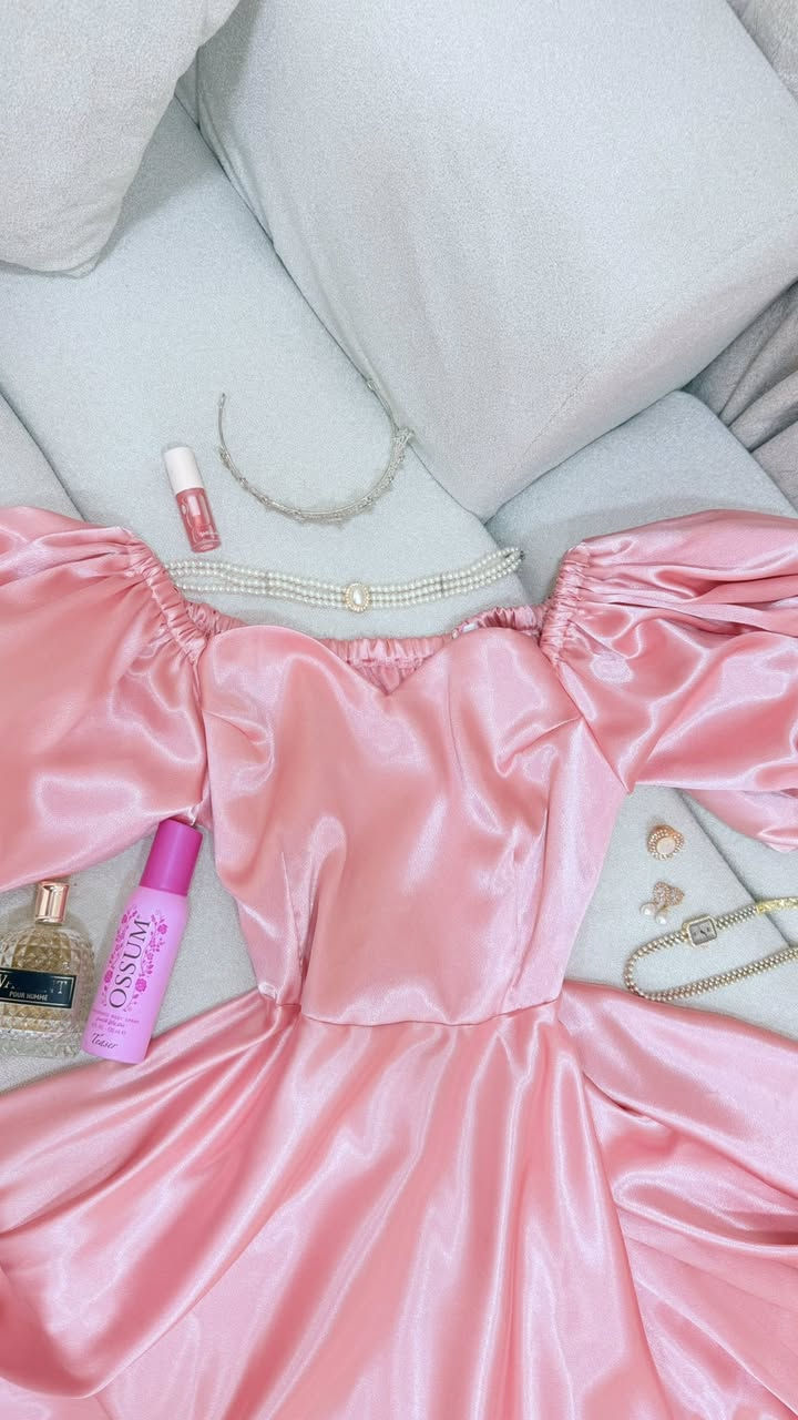 السلام عليكم فستاني للبيع ماملبوس اخذتة ب100 ابيعة ب75 قياسة يلبس 40 وشوية فوك هو عريض وبي حزام وبي هاي الي تنفش الفستان مابي كل عيب نفس الصورة مكاني كركوك الي تريدة هي دز توصيل


**إذا كنت صاحب هذا الإعلان وتريد حذفه لأي سبب، رجاءا أرسل رسالة إلى الدعم الفني**