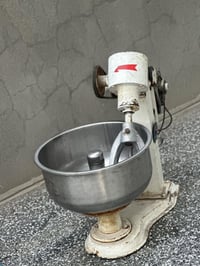 عجانه للبيع  مستعمله 15 كيلو بغداد 07714036920