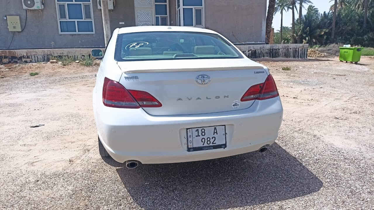 السلام عليكم افلون 2009 خليجي 6 سلندر رقم بابل السياره كفاله عامه بصمه فتحه كشن كهربائي جديده كلش تبريد حداديه مكان السياره الدوانيه السدير ***********
