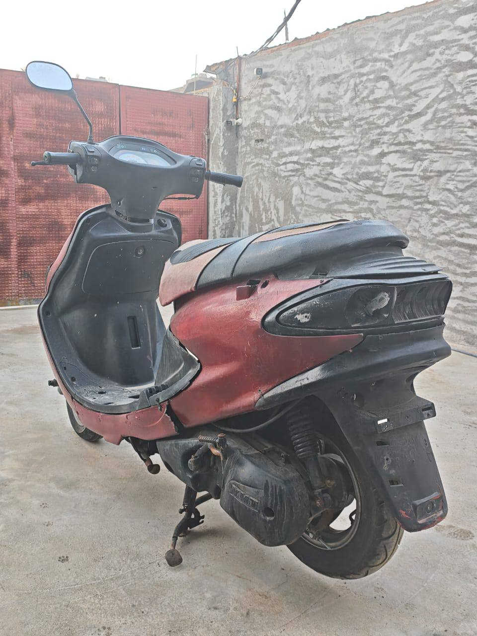 السلام عليكم من رخصة الادمن دراجه فراشه فظائي شغاله جاهزه سلف هندر تايرات كهربائيات باتري جدد السعر ٢٢٥حولي التحرير ***********واتساب مازنجر
