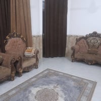 تخم • ١٠ مقاعد • للبيع