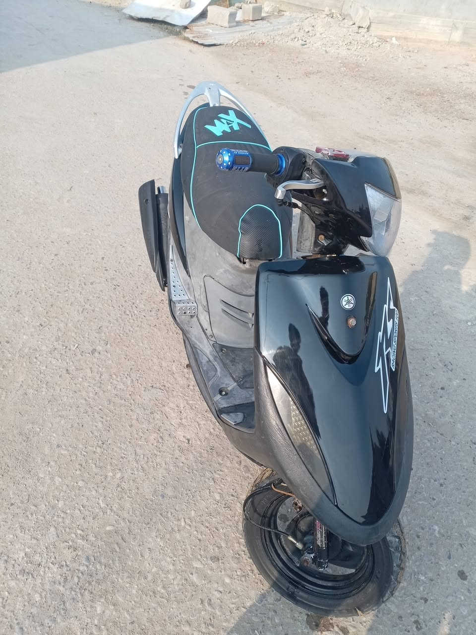 السلام عليكم
ماكس عدله للبيع الدراجه جاهزه من كلشي كهربائياتهه كلهه شغاله لايت عالي ناصي صطاب خلفي امامي كله شغال الدراجه كفراتهه تجاري و عندي كفراتهه البلاد مختمات ختم واحد ويه السبايدر سلف هندر كلشي شغال بريك أمامي خلفي كلشي شغال
العنوان /بصرة كرمة علي مقابيل سيد سامي
للتصال ***********
السعر/800  وبيهه مجال
