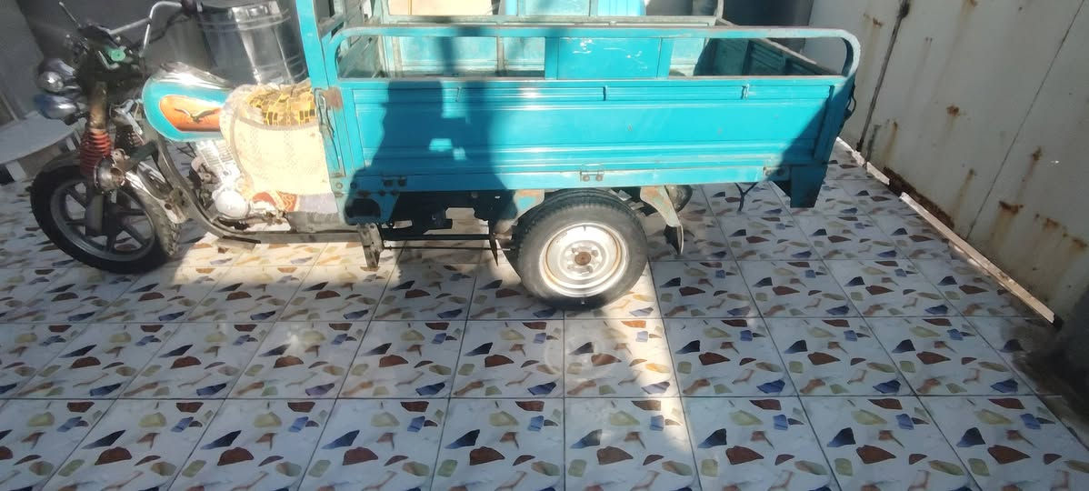 ستوته 18مكفوله مكينه وكير بجيس قبل شهر من شديتهن الأصلي أوراق اصولي ركبه مكفوله السعر ١٣٥٠وبيه مجال مكان بابل جبله ***********
