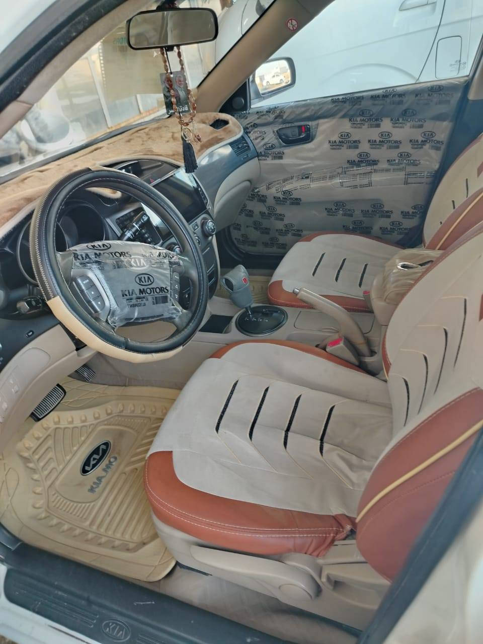 سياره لبيع  اوبتمه 2009 مكفوله كفاله عامه حداديه مكفوله محرك مكفول السعر 130وبيها مجال لطيبين *********** مكلف بل نشر
