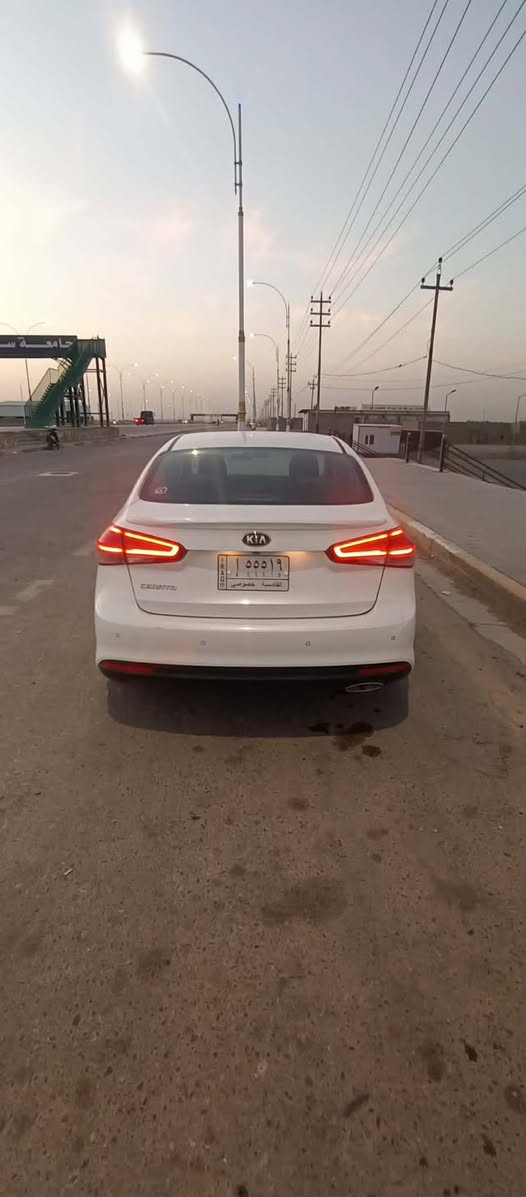 مكلف بالنشر
للبيع سيراتوو ٢٠١٨ فول مواصفات على آخر حبابه 
كتاب فحص مرفق بالصور 
مكانها السماوة الوركاء 
رقم موبايل صاحب السياره ***********
