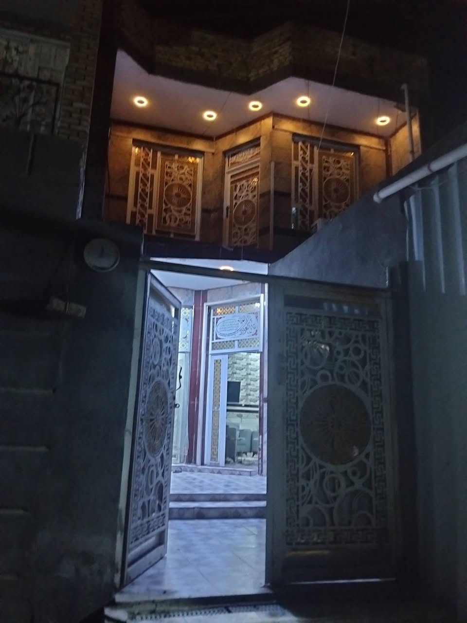 بسم الله الرحمن الرحيم ايگول المثل عينك على حلالك دواء اخوان بيت 120طابقين بالولايه جديد 2023بناء قرب اعداديه   الرفاعي خلف بانزين خانه الرفاعي ا الاستفسار ***********     السعر 165بي مجال
