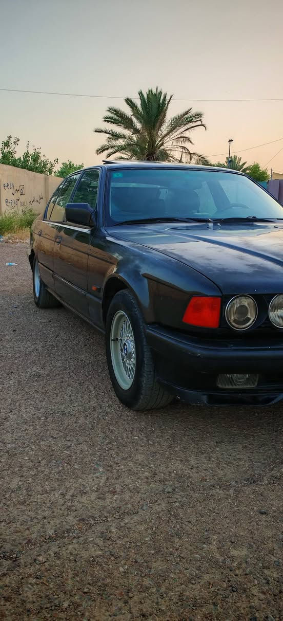 735 موديل 93
اصل بليتة وسنوية رقم بغداد الدولي بسمي تحويل ثاني يوم 
السنوية لحد 2027
السيارة جاهزة ومال جناي 
بچم عريض
مكينة وگير خير من الله
صدر امامي خلفي جديد
سلايد 
دبل ايرباگ 
دبل كمبيوتر
اربع جام كهرباء
كشنات جلد كهرباء
داخل صاج ملكي
بردة خلفية بلادية
ويل خلية الاصلي
سيارة بلادية مكفول من الدعامية للدعامية بدون ضربة بدون خياس فقط السيارة بيها مكانات جاردة
مكان السيارة بغداد العامرية 
السعر 43 وبها مجال تجي ويحضر واجبك 
***********
***********
