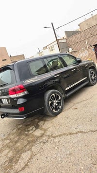 لاندكروزر • جي اكس ار • ٢٠٢١