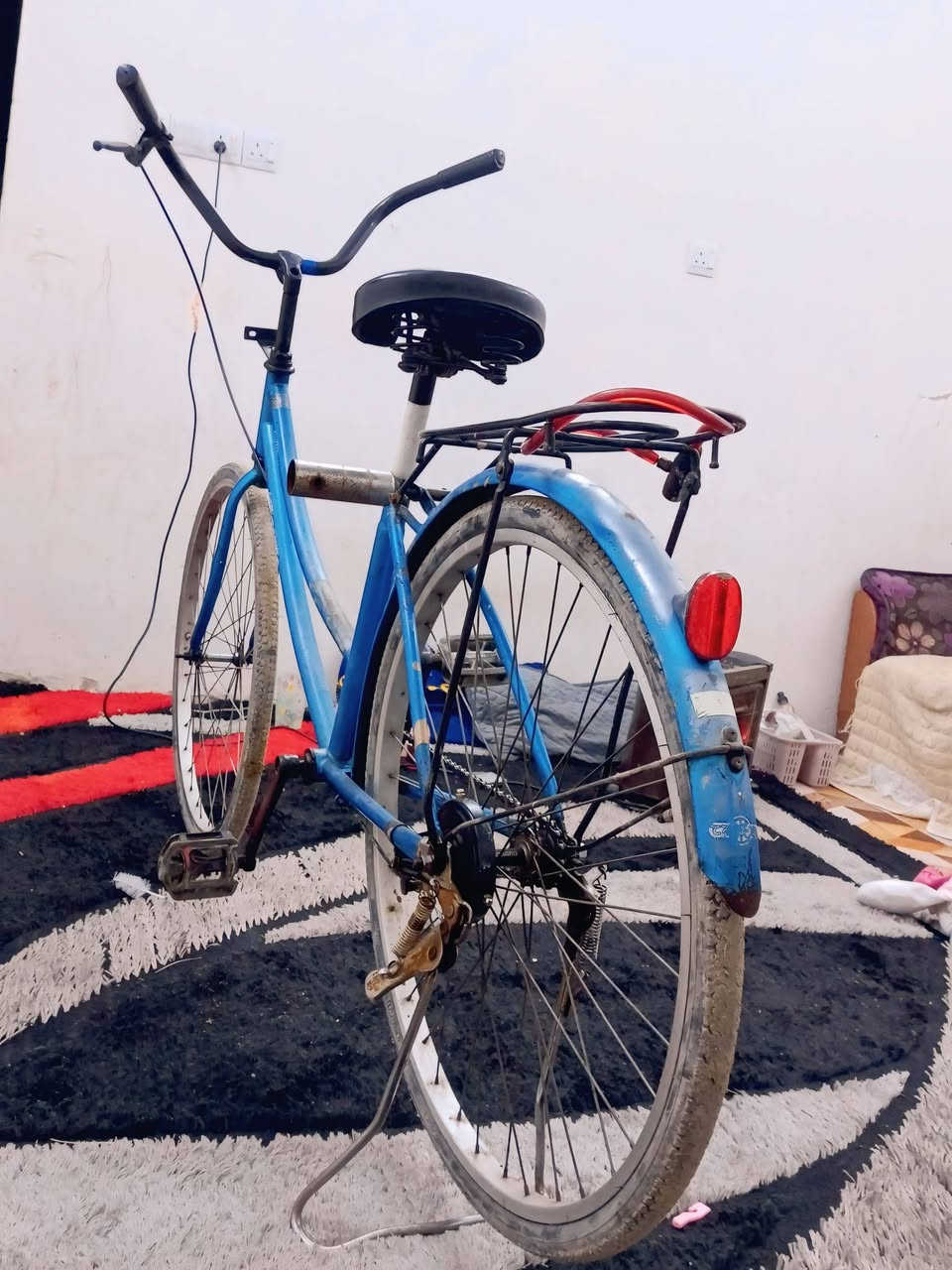 سلام عليكم
بيسكل بطه حجم 26 بيسكل مناقصه ايشي داسك جديد 90 
ممتواجد فيس فقط واتساب *********** 
#سعرك
