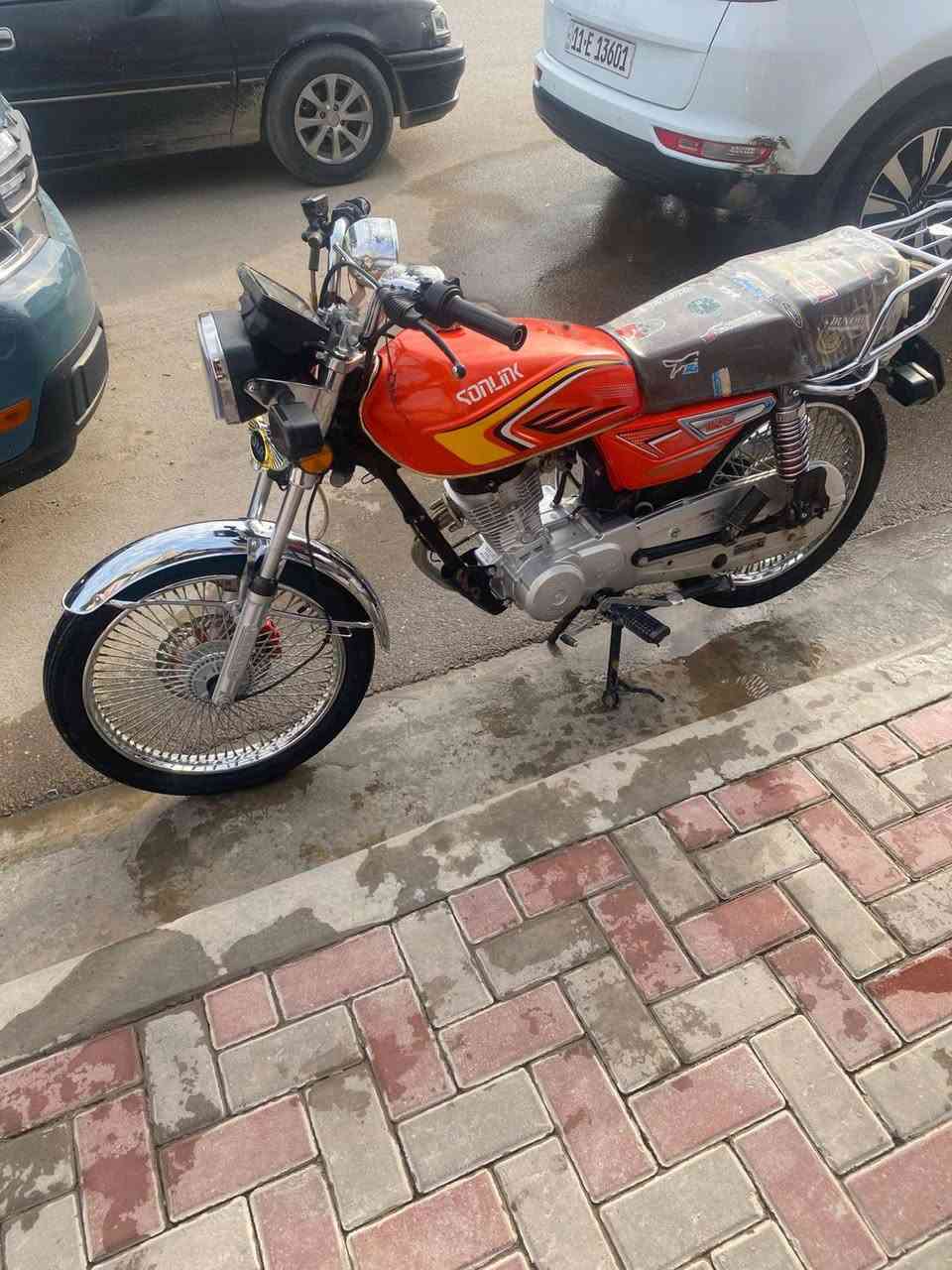 السلام عليكم
دراجه تايكر 2025

مكفوله كفاله عامه 

ماعيزه برغي الدراجه كلش نضيفه 
السعر 700
وبيه مجال الرقم ***********
او راسل الصفحه
