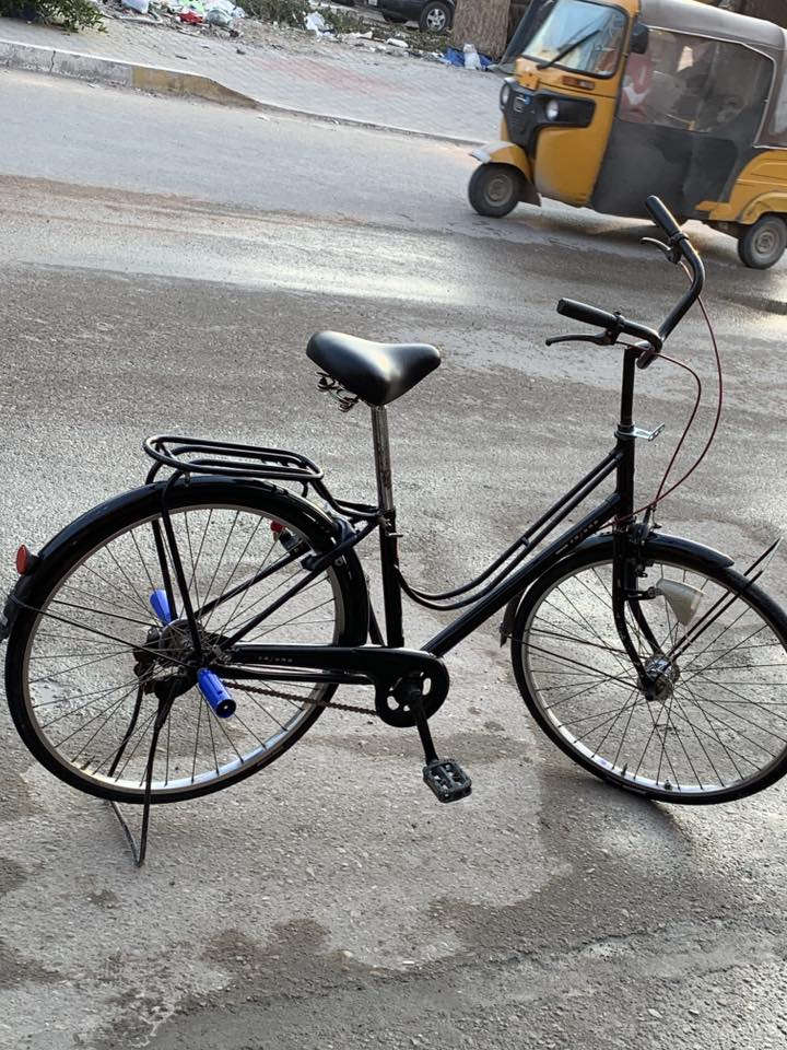 سلام عليكم بايسكل موزه ياباني اصلي بايسكل بلادي كلشي ممبدل بي كامل مكمل مابي اي نقص بسيط كامل للاخير البايسكل احلى من الصور تجي وتشوف كلوب حساس ويل ابو البطيخه بريكات كامله بايسكل جديد وياله اصليه مالته تفحص وتاخذ
السعر 95 الف وبي مجال مكاني محموديه حي الرشيد متواجد خاص او واتس اب ***********
