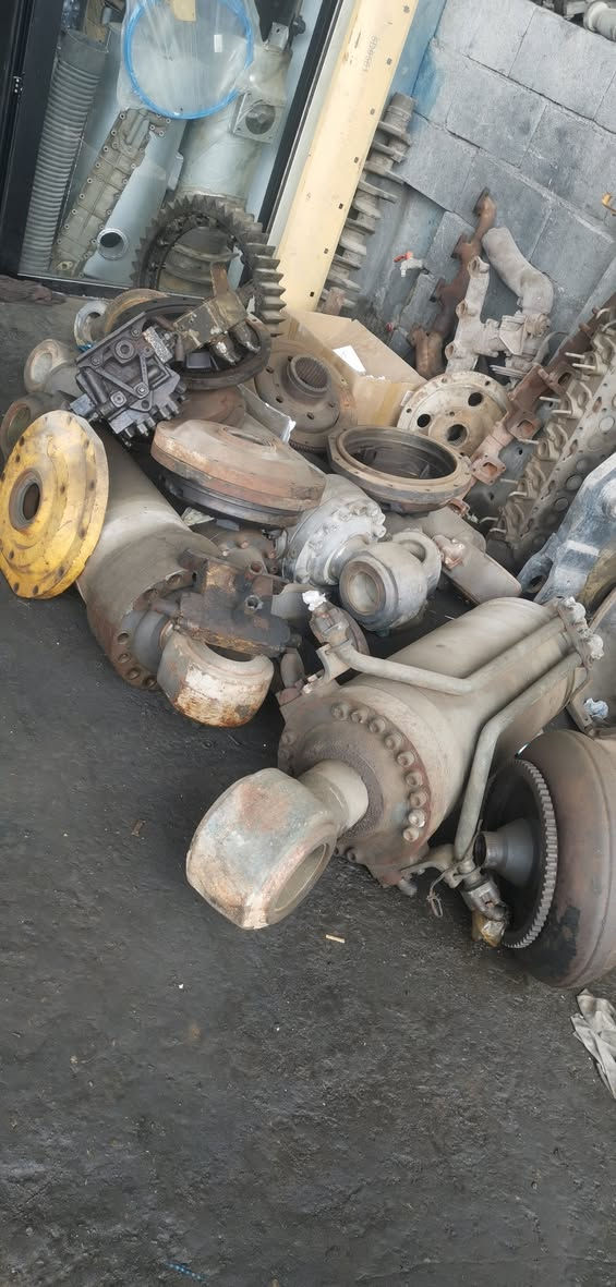 للبیع والشراء مواد احتیاطیة شفل فولفو  للاسفسار
***********
