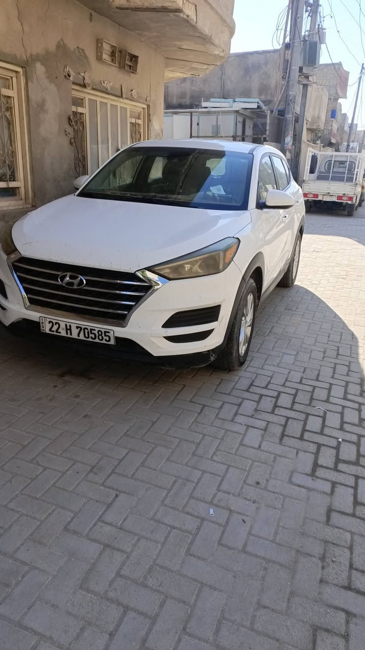 السلام عليكم توسان موديل 20 وارد امريكا حادث بنيد فقط الاستفسار على هاذه الرقم ***********
